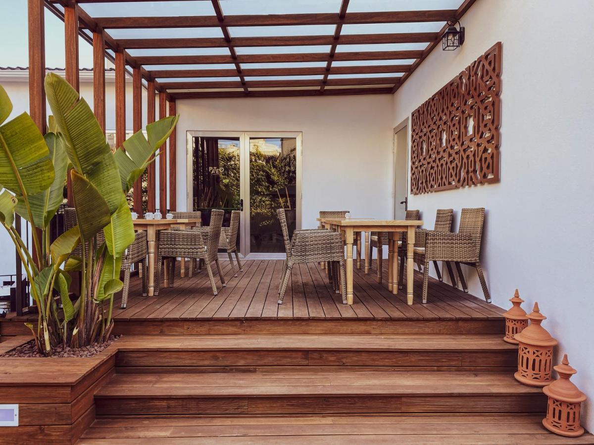 Pate'O Hostel & Suites Ovar Exterior photo